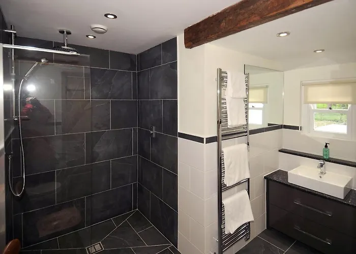 No 4 The Forge * كونيستون